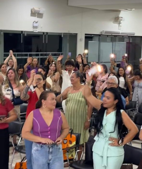 Encontro da Bolateria da Vovó reunindo mulheres em Montes Claros